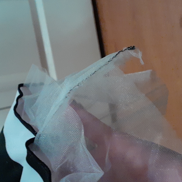 Leg Avenue Jail Bird costume - Picture 8 of 8